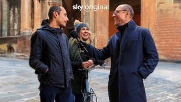 Un Amore – Stefano Accorsi intervista i passanti a Bologna